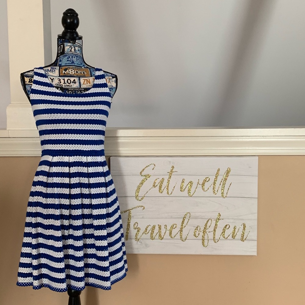 Elle Dress